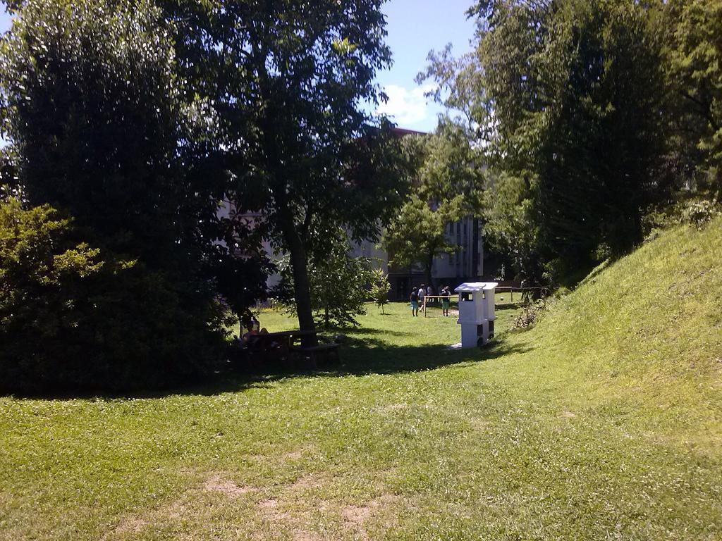 Ostello Casa Rossa Лавено-Момбело Екстериор снимка